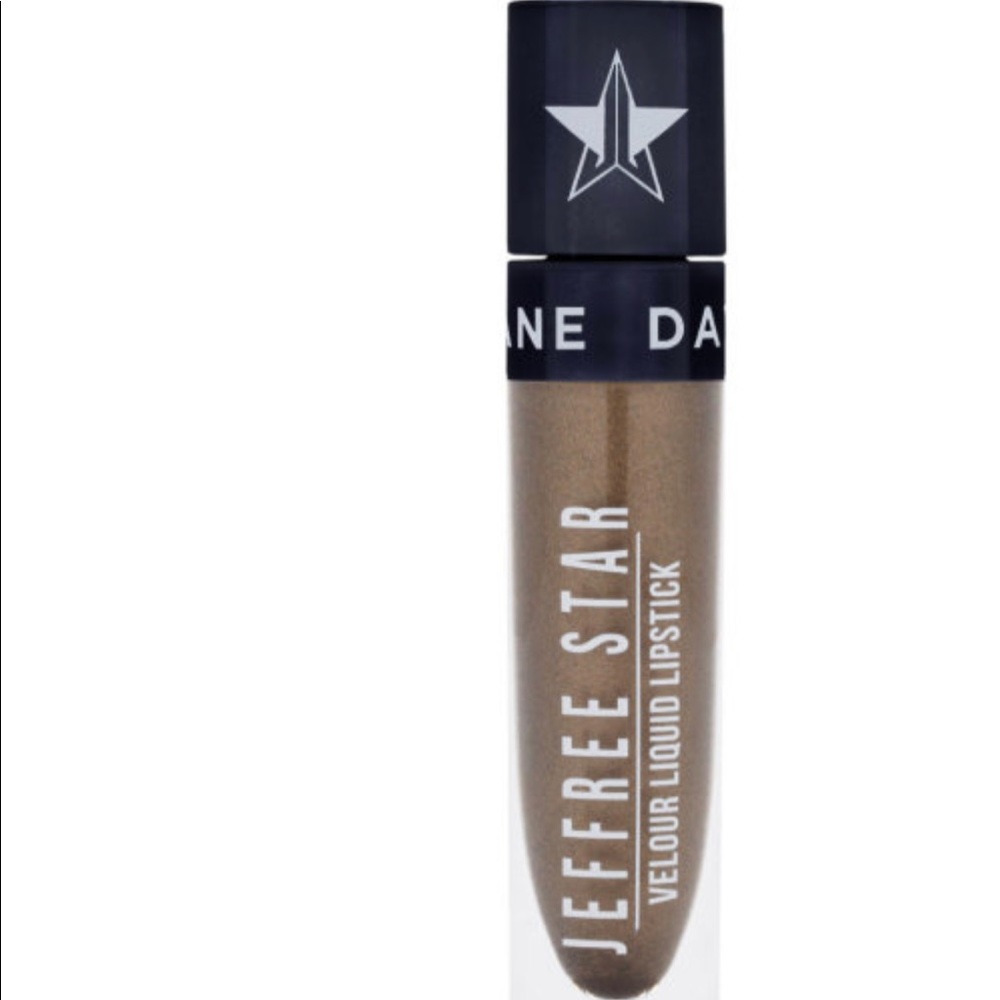 JEFFREE STAR COSMETICS
Velour Liquid Lipstick